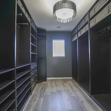 Ultra Modern Las Vegas Home 20Min From The Strip ภายนอก รูปภาพ