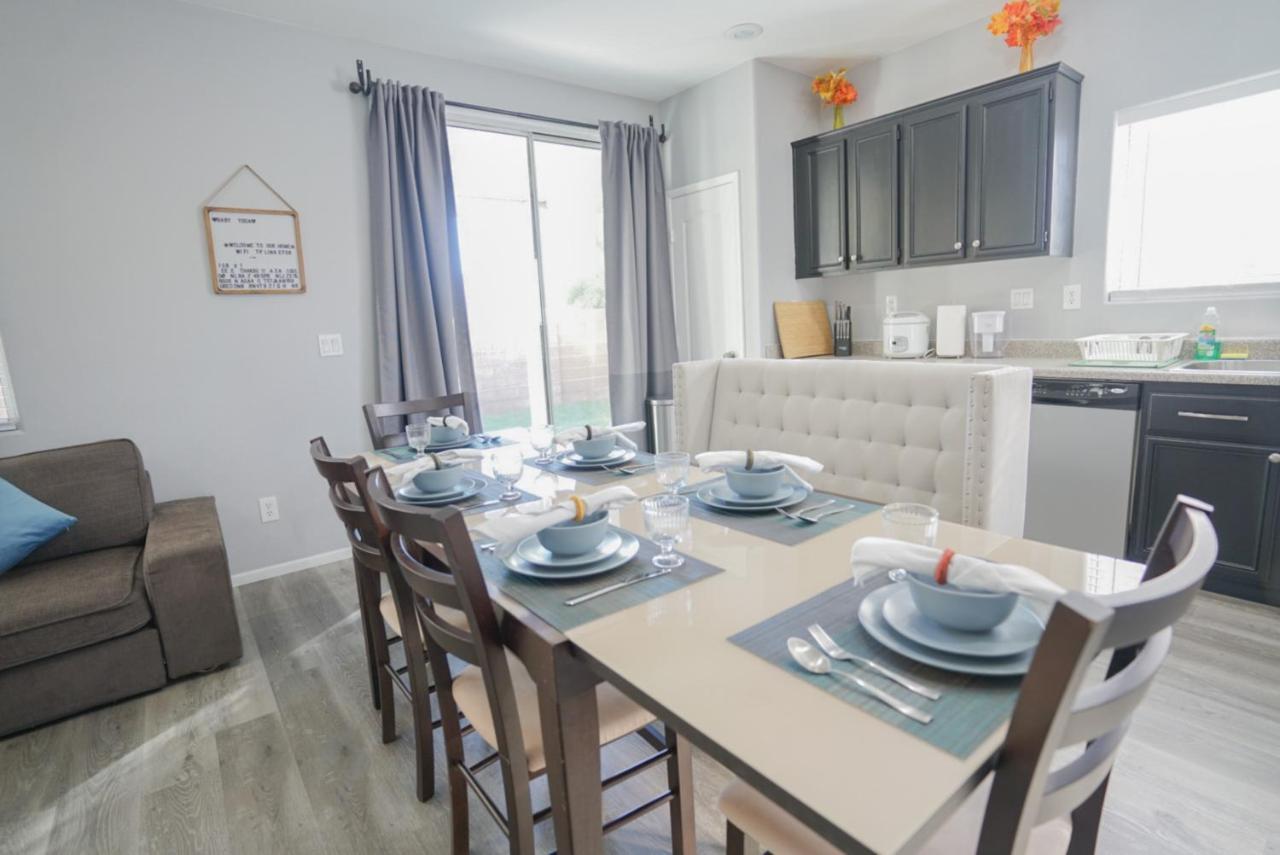 Ultra Modern Las Vegas Home 20Min From The Strip ภายนอก รูปภาพ